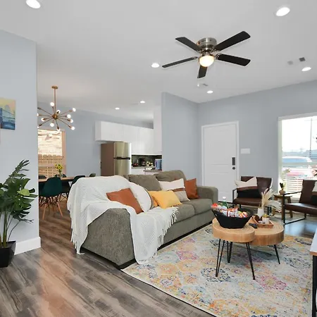 Villa Cozy House For Group Trips - Near Hobby, Nrg, Med Center, Uh, Tsu